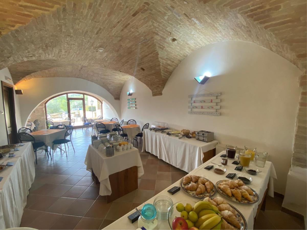 Antico Borgo Carceri & Wellness Guest House Bevagna Eksteriør bilde